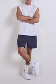 מכנסיים קצרים